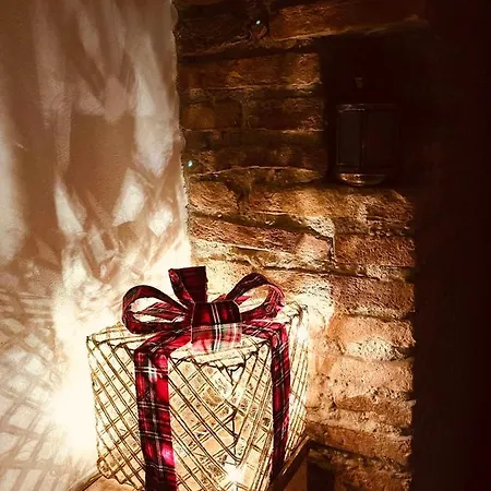 Guest house La Lanterna &