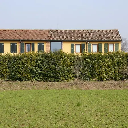 Konukevi La Lanterna & 3*